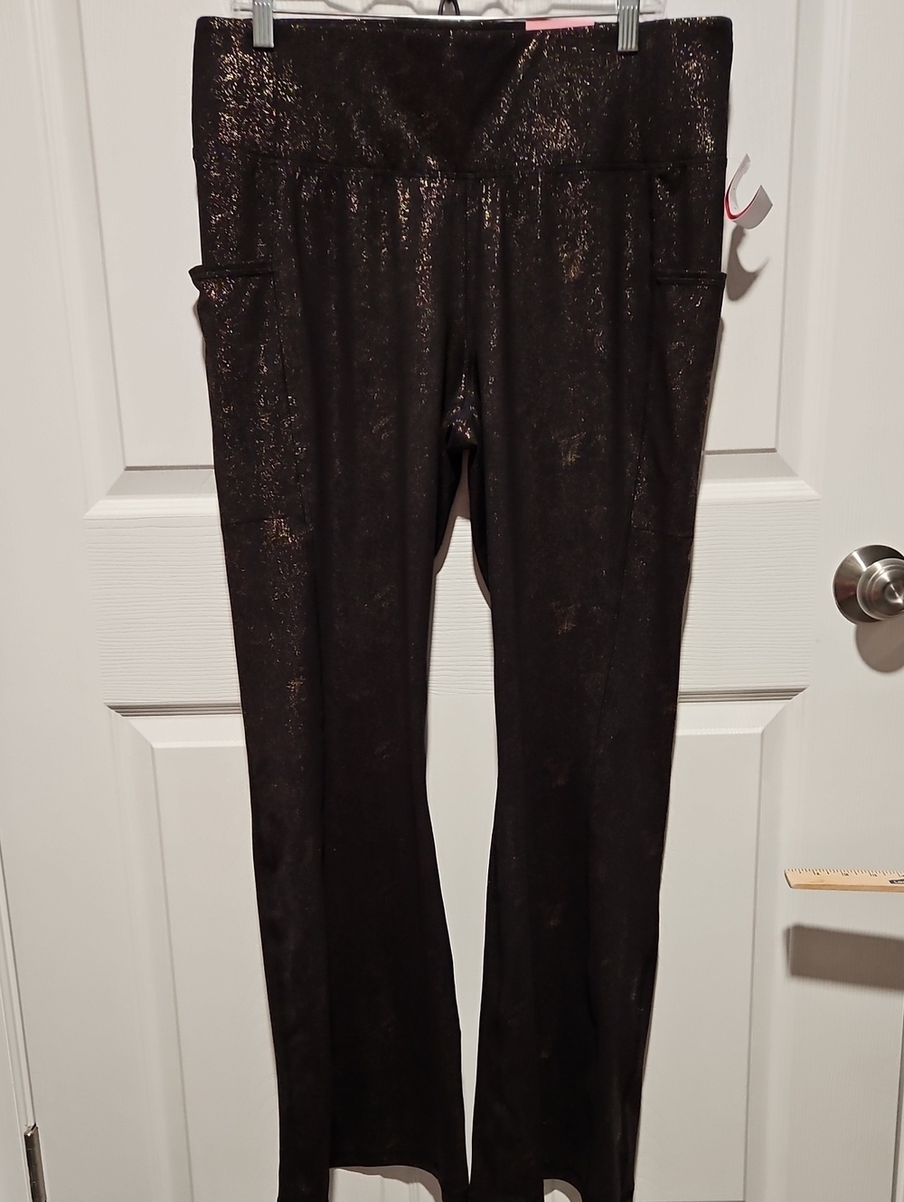 NWT Livi Black Metallic Shine Pull-On Pants